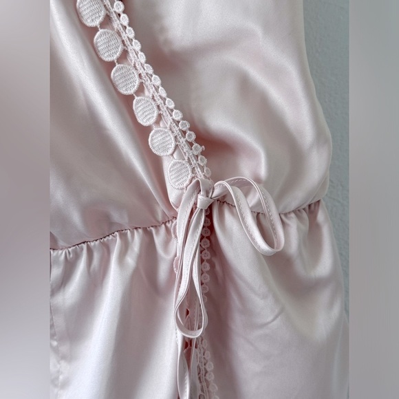 Flora Nikrooz Millie Romper crossover adjustable straps embroidered eyelet trim - Picture 10 of 15